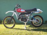 77Husqvarna250CR004.jpg